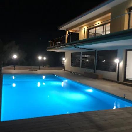 Belle Maison 130m² Piscine Chauffee * Сотта